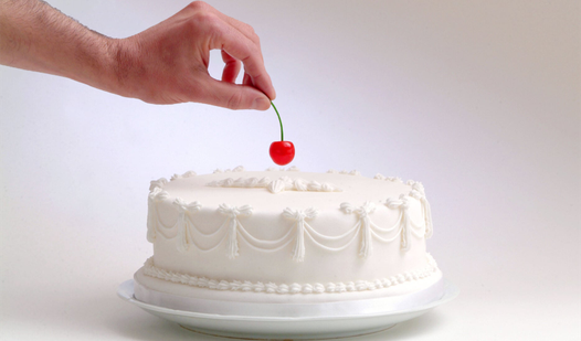 Вишенка на Торте