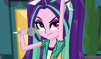 Pony Dress Up